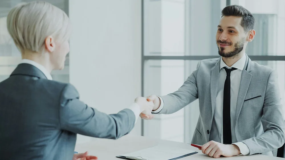 Why the Best CEOs Are Hiring "Chief Simplicity Officers" (And Why You Should Too)