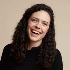 Melanie Travis